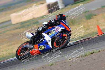 media/Aug-13-2023-CRA (Sun) [[1cfc37a6fb]]/Race 3 600 Superbike/Race/